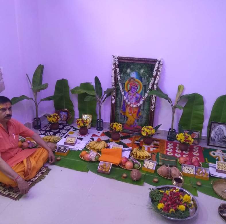 Laddu Gopal Abhishek & Bal Gopal Puja conducted by Pandit Subodh Pandey in Bangalore